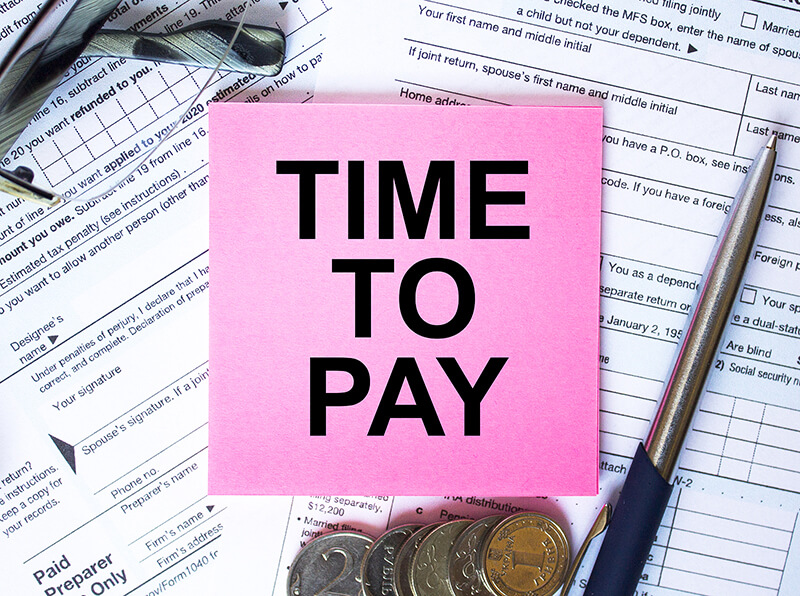 paying late us expat taxes